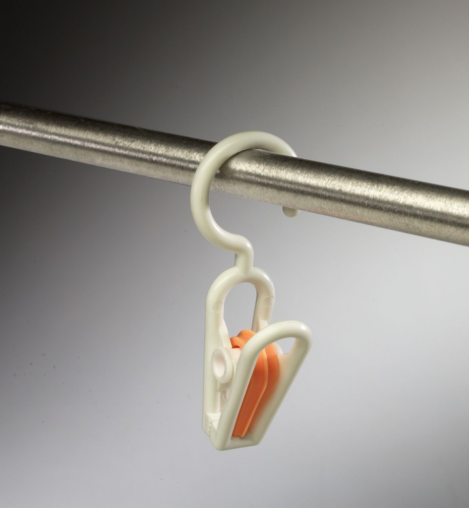 3869500 - Hanging Clips 3869500 - Hanging Clips